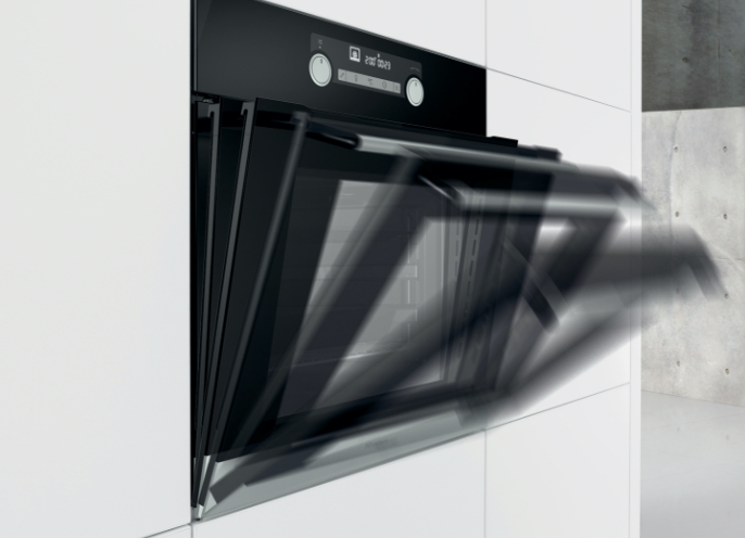 Hisense Built-in Combined Steam Oven BS5545AG - SILENT, EFFORTLESS CLOSING